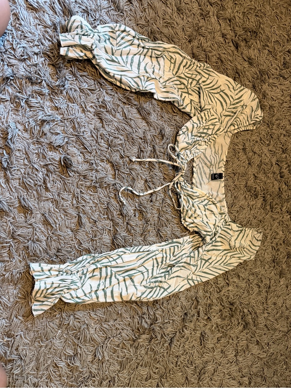 White and green print flowy sleeve top from Windsor